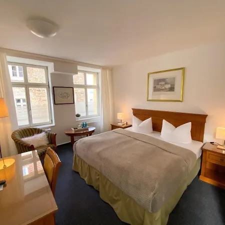 Deckerts Am Katharinenstift Hotel